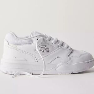 NWT Lacoste Lineshot 223 4 Sneakers